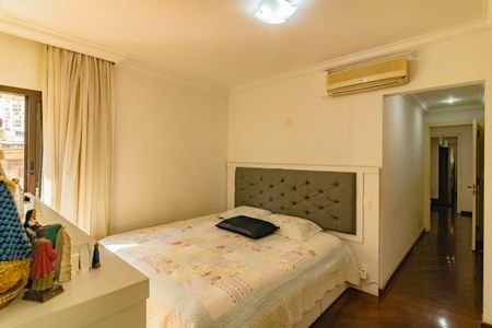 Apartamento à venda com 141m², 3 quartos e 3 vagasQuarto 3