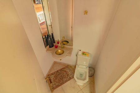 Apartamento à venda com 141m², 3 quartos e 3 vagasLavabo