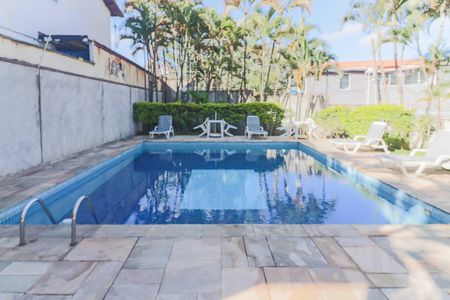 Apartamento à venda com 56m², 2 quartos e 1 vaga Apartamento à venda com 56m², 2 quartos e 1 vagaÁrea comum - Piscina