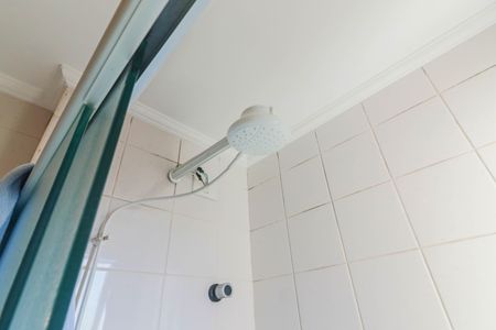 Apartamento à venda com 56m², 2 quartos e 1 vaga Apartamento à venda com 56m², 2 quartos e 1 vagaBanheiro