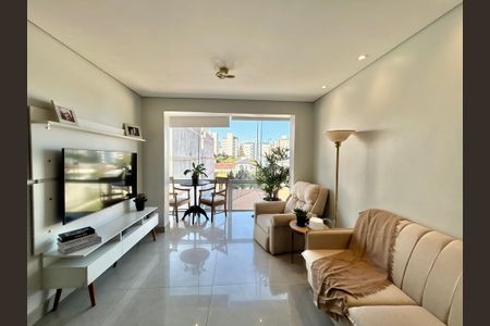Apartamento à venda com 106m², 2 quartos e 1 vagaSala
