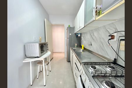 Apartamento à venda com 106m², 2 quartos e 1 vagaCozinha