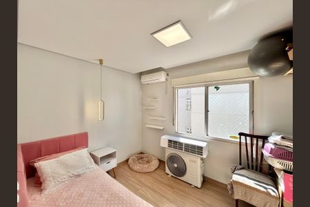 Apartamento à venda com 106m², 2 quartos e 1 vagaQuarto 2