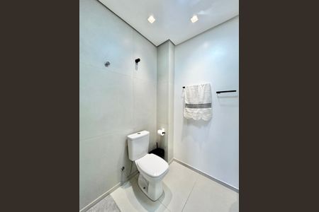 Apartamento à venda com 106m², 2 quartos e 1 vagaBanheiro Social