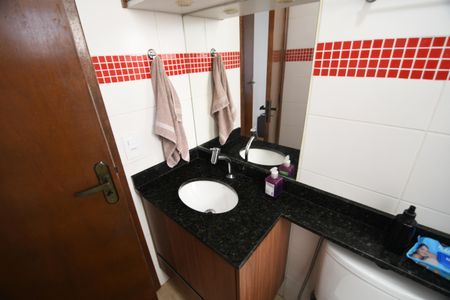 Apartamento à venda com 44m², 2 quartos e 1 vagaBanheiro