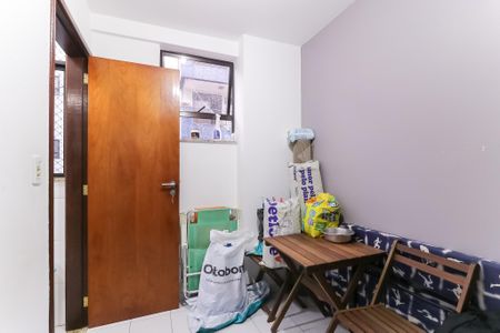Apartamento à venda com 100m², 2 quartos e 2 vagasQuarto de Serviço