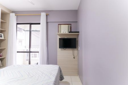 Apartamento à venda com 100m², 2 quartos e 2 vagasQuarto - Suíte