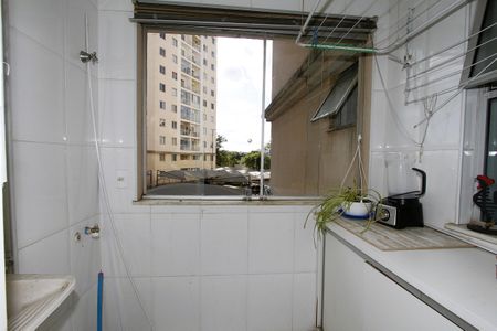 Apartamento à venda com 70m², 3 quartos e 1 vagaÁrea de Serviço