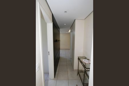 Apartamento à venda com 70m², 3 quartos e 1 vagaCorredor