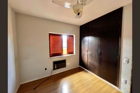 Casa à venda com 234m², 3 quartos e 4 vagasQuarto 1