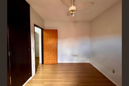 Casa à venda com 234m², 3 quartos e 4 vagasQuarto 1