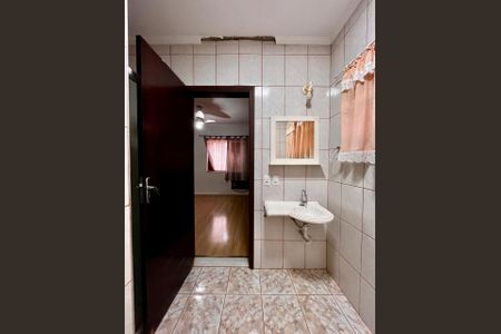 Casa à venda com 234m², 3 quartos e 4 vagasBanheiro Suíte