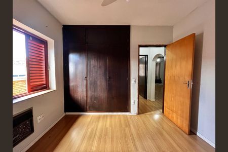 Casa à venda com 234m², 3 quartos e 4 vagasQuarto 1