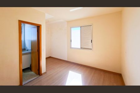 Apartamento para alugar com 85m², 3 quartos e 2 vagasQuarto