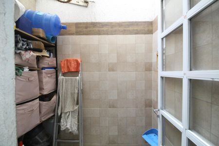 Casa de condomínio à venda com 94m², 3 quartos e 1 vagaÁrea de serviço