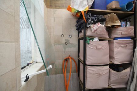 Casa de condomínio à venda com 94m², 3 quartos e 1 vagaÁrea de serviço