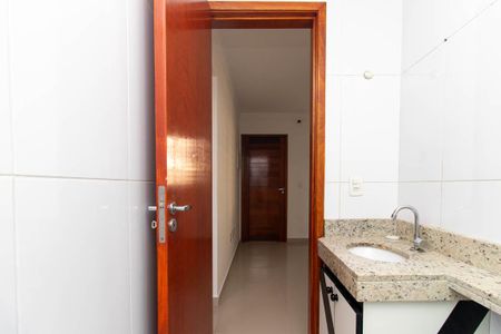 Apartamento para alugar com 44m², 2 quartos e 1 vaga Apartamento para alugar com 44m², 2 quartos e 1 vagaBanheiro Social
