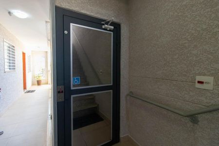 Apartamento para alugar com 44m², 2 quartos e 1 vaga Apartamento para alugar com 44m², 2 quartos e 1 vagaElevador