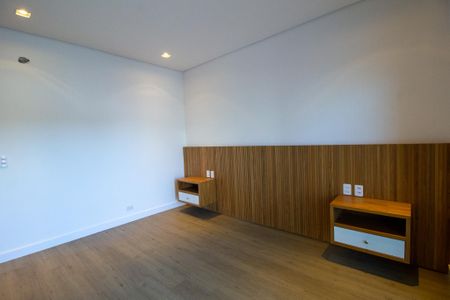 Casa de condomínio para alugar com 210m², 3 quartos e 2 vagasSuite 1