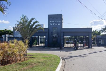 Casa de condomínio para alugar com 210m², 3 quartos e 2 vagasFachada e portaria