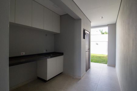 Casa de condomínio para alugar com 210m², 3 quartos e 2 vagasÁrea de Serviço