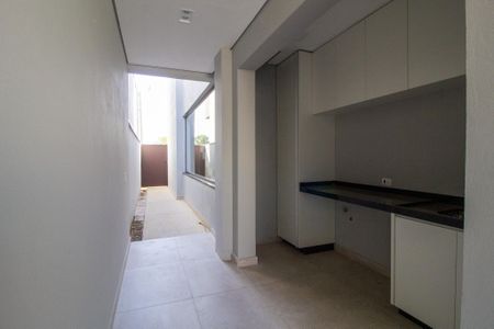 Casa de condomínio para alugar com 210m², 3 quartos e 2 vagasÁrea de Serviço