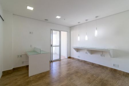 Apartamento à venda com 45m², 2 quartos e 1 vaga Apartamento à venda com 45m², 2 quartos e 1 vagaStudio