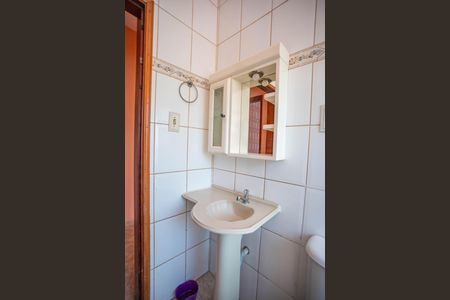 Casa à venda com 170m², 3 quartos e 1 vagaBanheiro