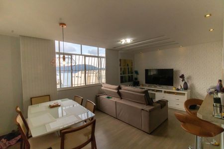 Apartamento à venda com 100m², 3 quartos e 1 vaga Apartamento à venda com 100m², 3 quartos e 1 vagaSala