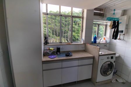 Apartamento à venda com 100m², 3 quartos e 1 vaga Apartamento à venda com 100m², 3 quartos e 1 vagaCozinha e Área de Serviço