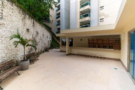 Apartamento à venda com 100m², 3 quartos e 1 vaga Apartamento à venda com 100m², 3 quartos e 1 vagaÁrea comum