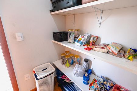 Apartamento para alugar com 79m², 3 quartos e 2 vagasDespensa