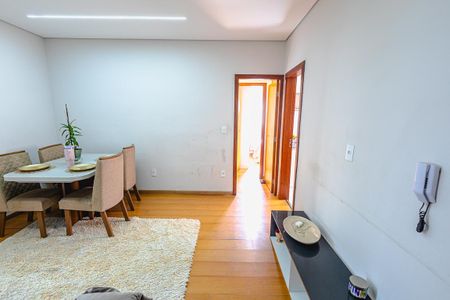 Apartamento para alugar com 79m², 3 quartos e 2 vagasSala