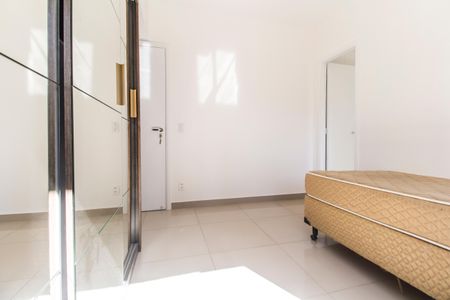 Apartamento à venda com 94m², 3 quartos e 2 vagasSuíte 2
