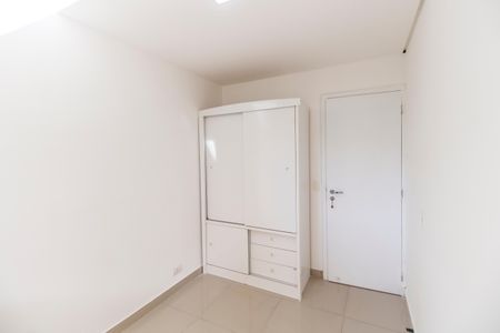 Apartamento à venda com 94m², 3 quartos e 2 vagasQuarto 3