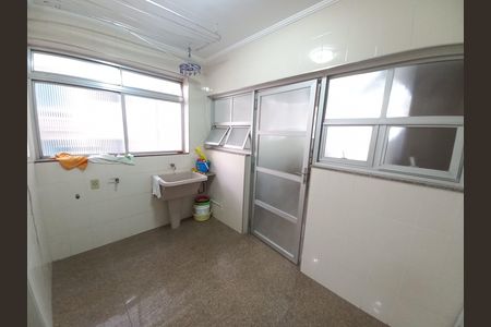 Apartamento para alugar com 116m², 3 quartos e 1 vagaÁrea de Serviço
