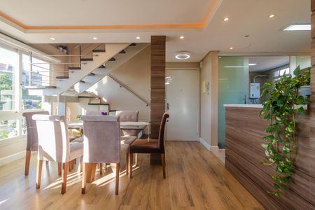 Apartamento à venda com 161m², 3 quartos e 1 vaga Apartamento à venda com 161m², 3 quartos e 1 vagaSala