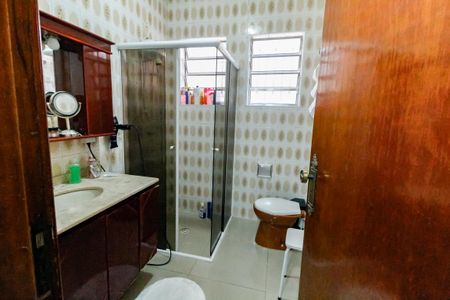Casa à venda com 250m², 4 quartos e 5 vagasBanheiro Social