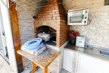 Casa à venda com 250m², 4 quartos e 5 vagasChurrasqueira