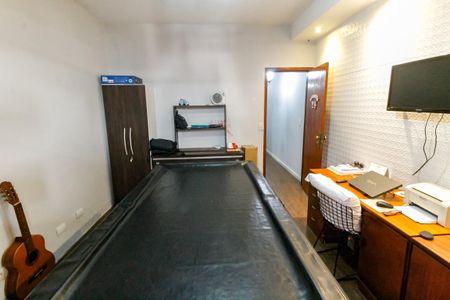 Casa à venda com 250m², 4 quartos e 5 vagasQuarto 2