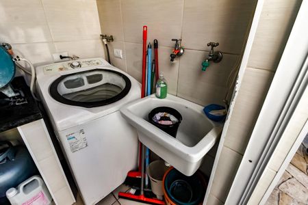 Casa à venda com 250m², 4 quartos e 5 vagasÁrea de serviço