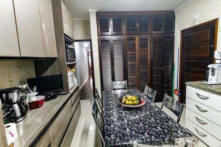 Casa à venda com 250m², 4 quartos e 5 vagasCozinha