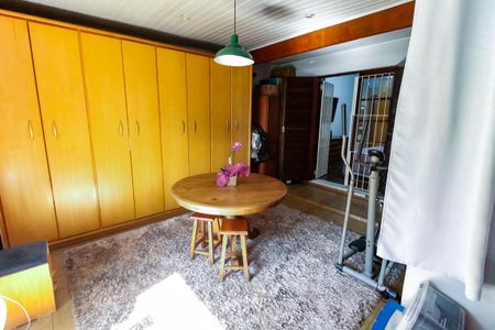 Casa à venda com 250m², 4 quartos e 5 vagasCloset da suíte