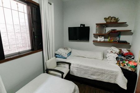 Casa à venda com 250m², 4 quartos e 5 vagasQuarto 1