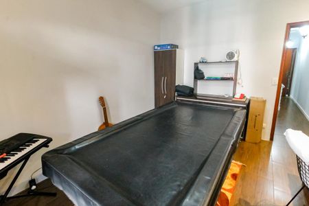 Casa à venda com 250m², 4 quartos e 5 vagasQuarto 2