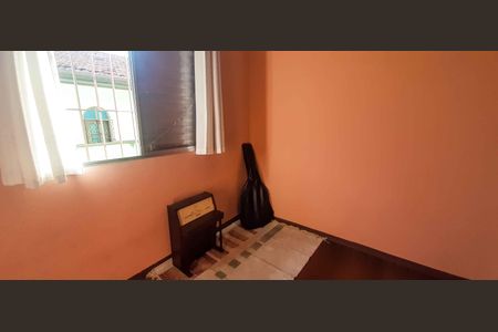 Casa à venda com 186m², 5 quartos e 1 vaga Casa à venda com 186m², 5 quartos e 1 vagaQuarto 2