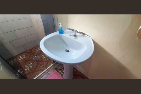 Casa à venda com 186m², 5 quartos e 1 vaga Casa à venda com 186m², 5 quartos e 1 vagaBanheiro 1