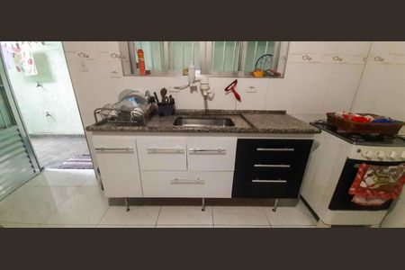 Casa à venda com 186m², 5 quartos e 1 vaga Casa à venda com 186m², 5 quartos e 1 vagaCozinha