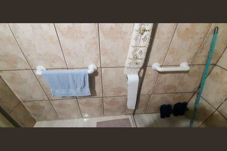 Casa à venda com 186m², 5 quartos e 1 vaga Casa à venda com 186m², 5 quartos e 1 vagaBanheiro 2