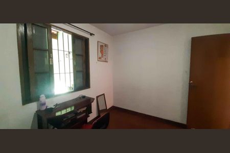 Casa à venda com 186m², 5 quartos e 1 vaga Casa à venda com 186m², 5 quartos e 1 vagaQuarto 3